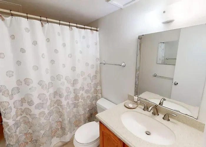 Beachfront Complex Sugar Sleeps 2 Gulf Shores